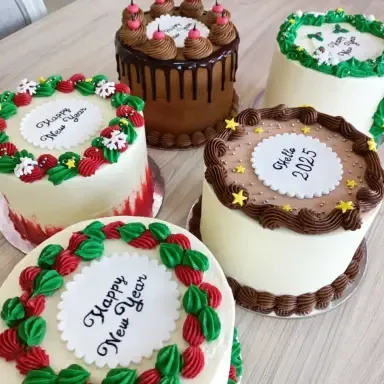 newith-year-cakes