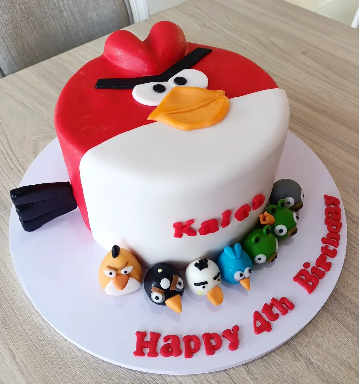 Angry Bird Cake