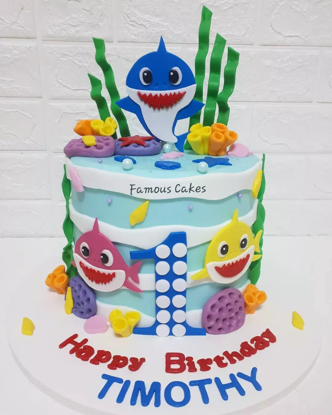 Baby Shark Cake