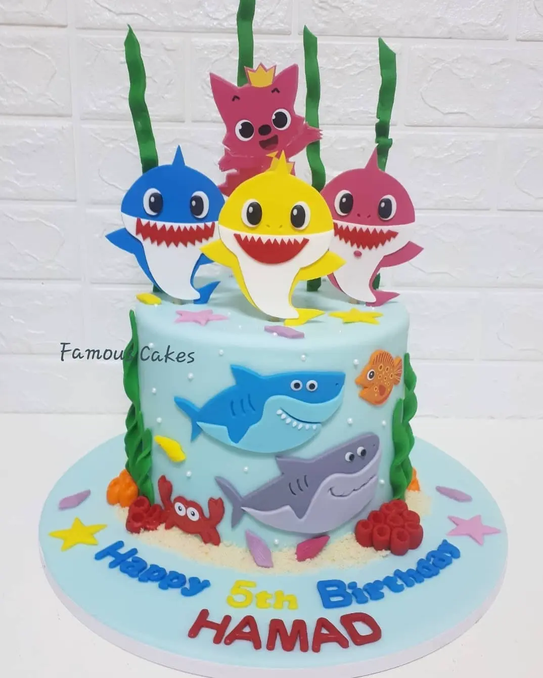 Baby Shark Cake