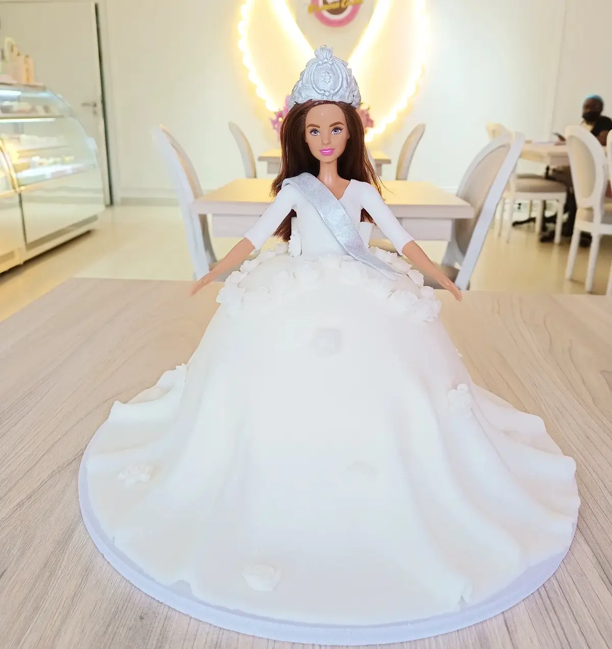 Barbie Cake