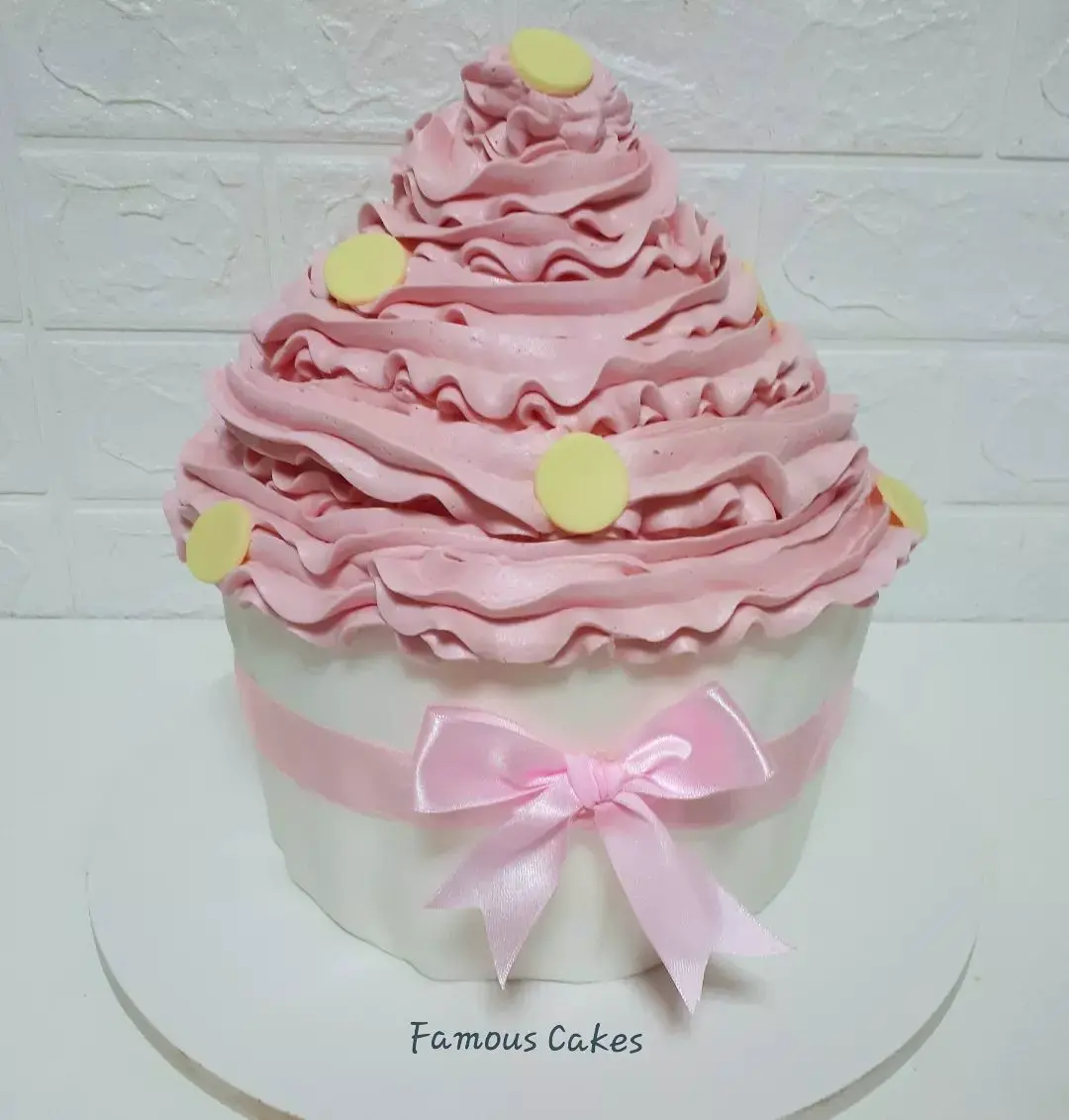Cake For Girls