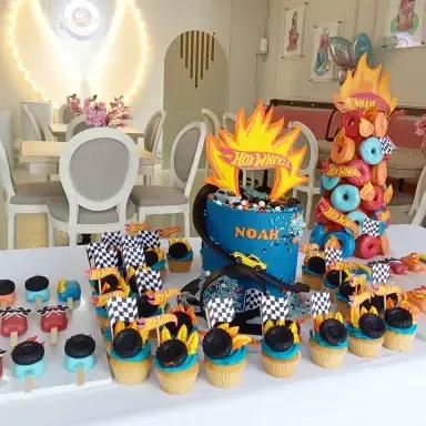 hot-wheels-cake-bundle