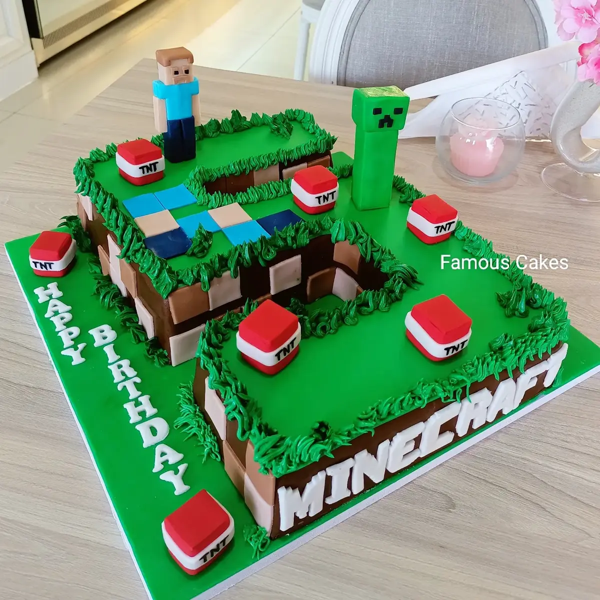 Minecraft Cake