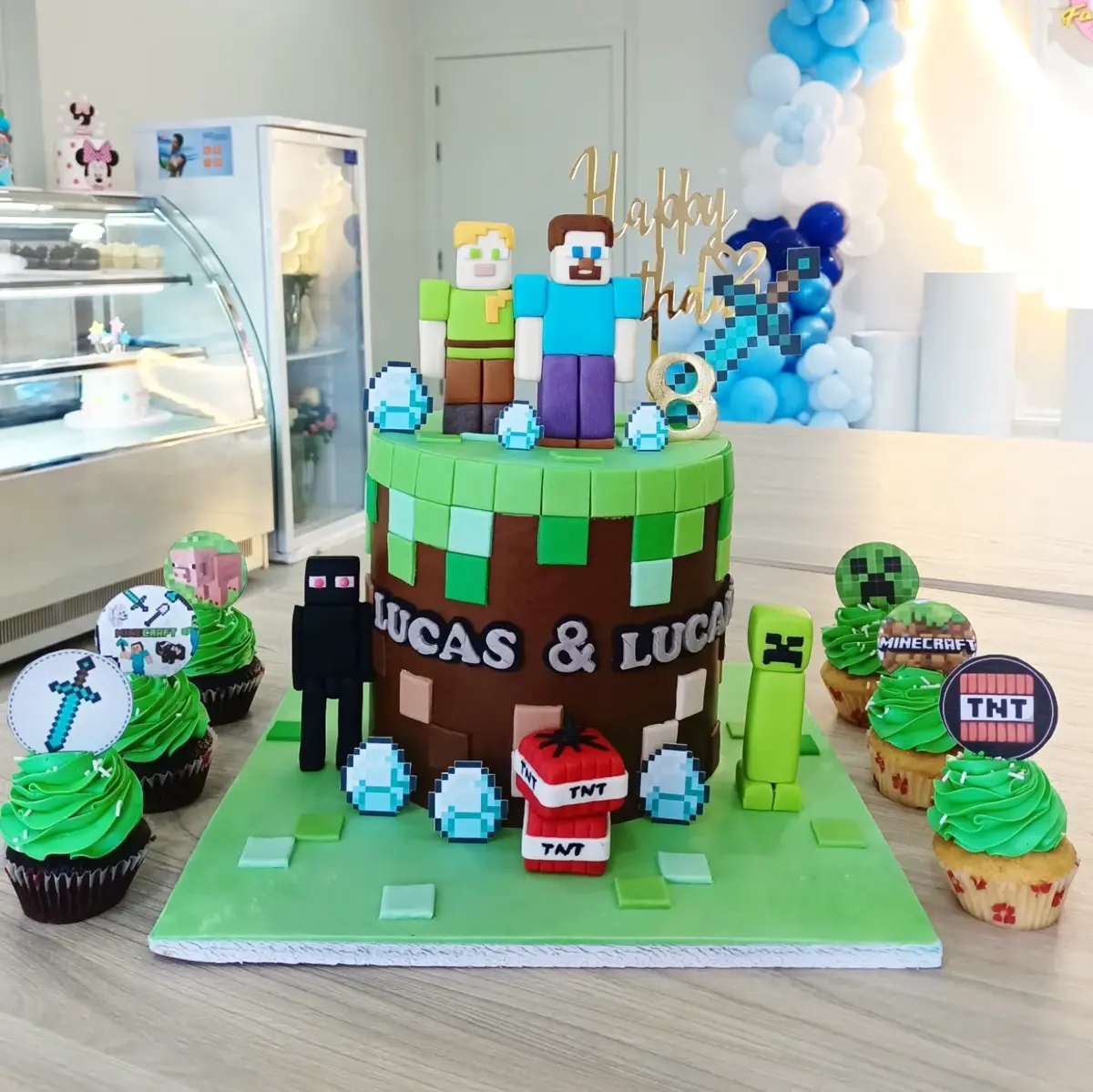 Minecraft Cake