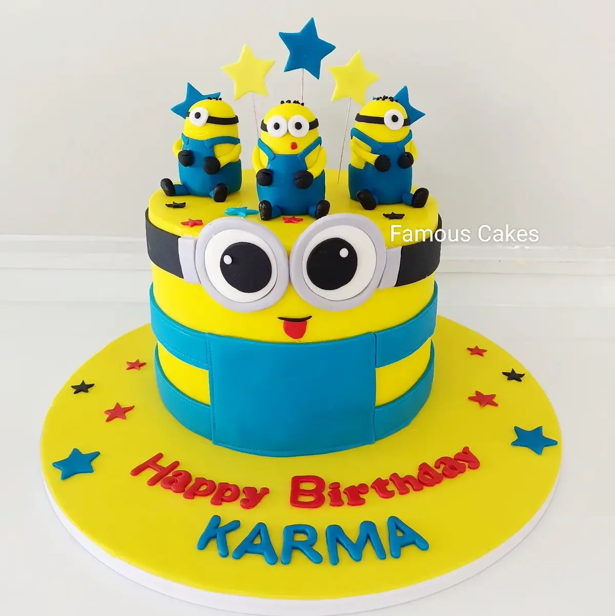 Minion Cake