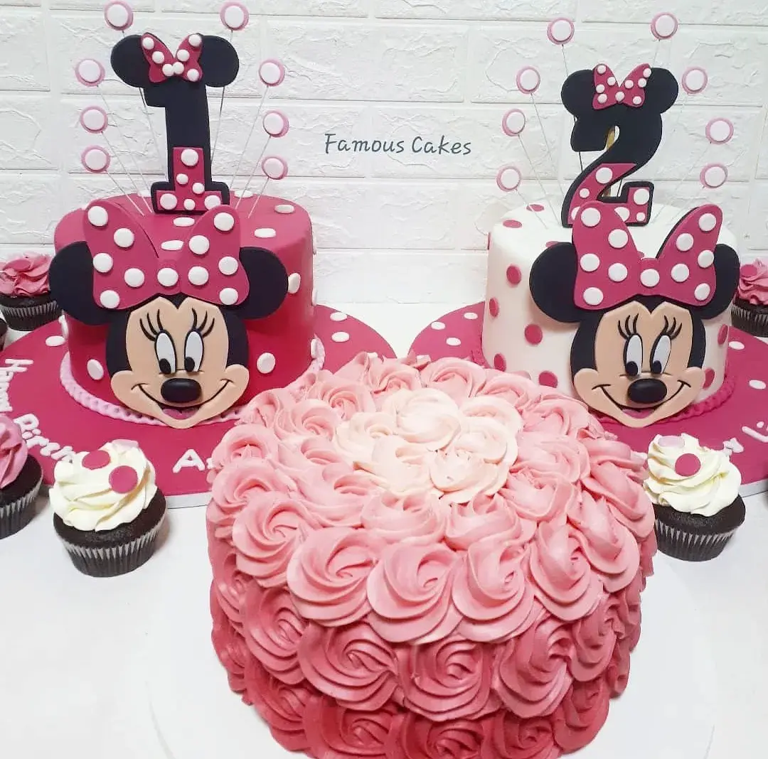Minnie Mouse Cake