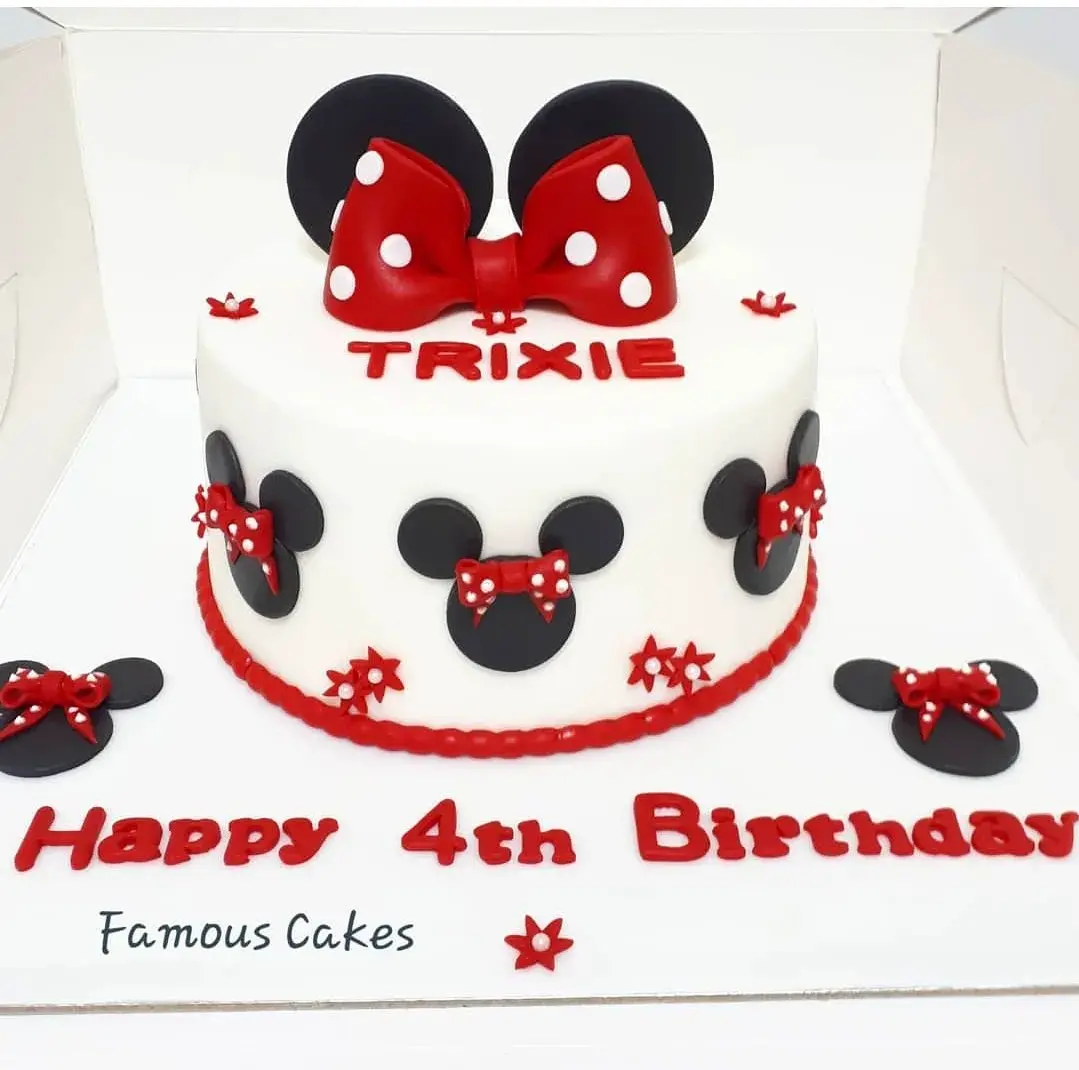 Minnie Mouse Cake