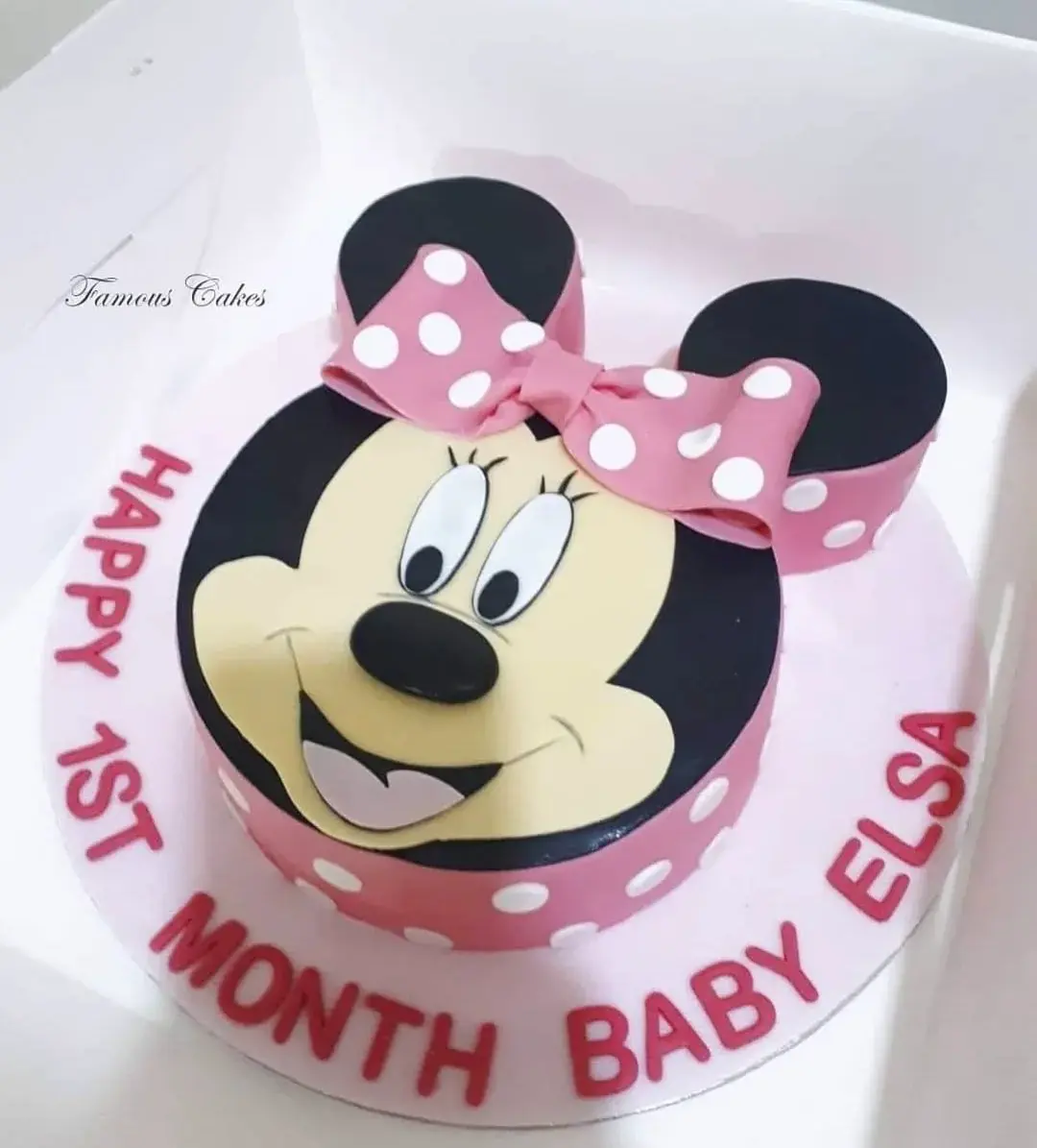 Minnie Mouse Cake