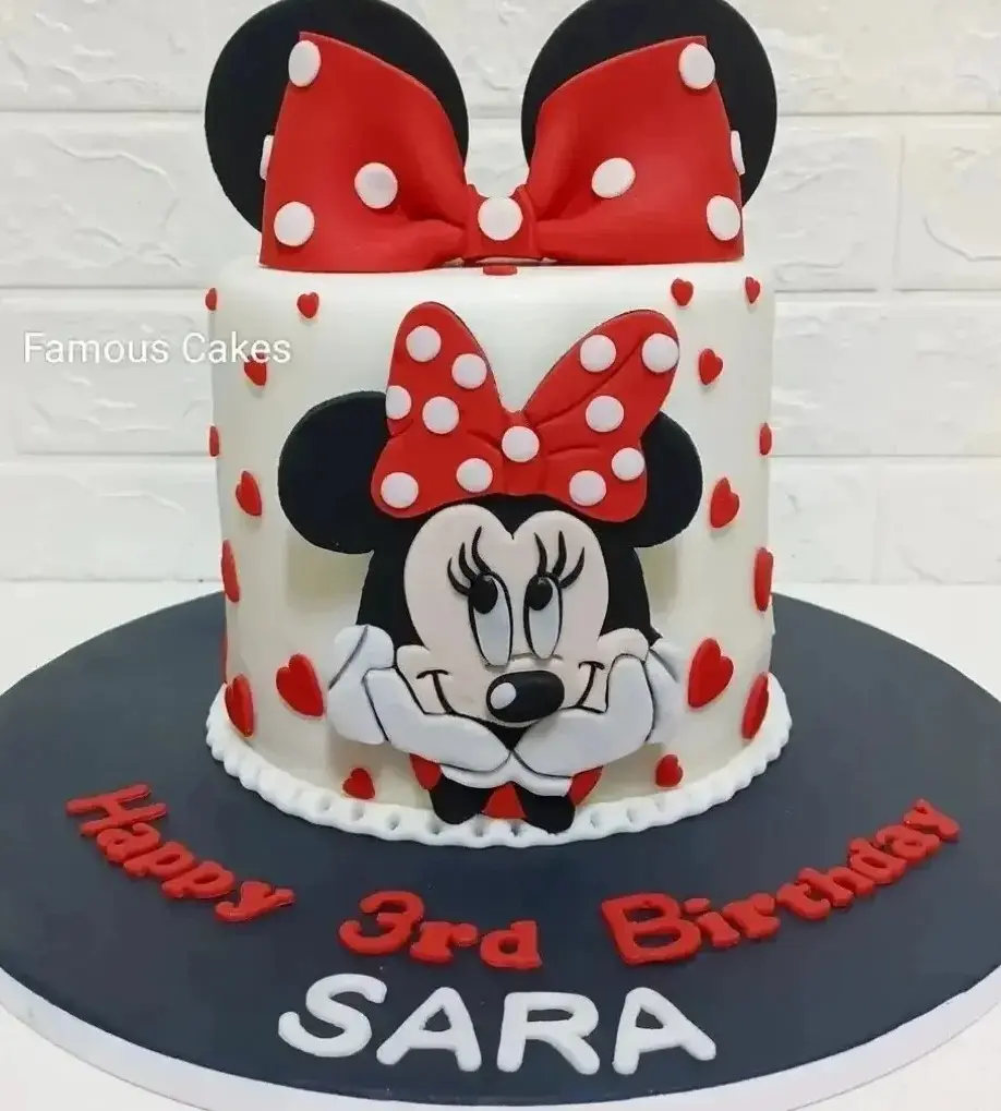 Minnie Mouse Cake
