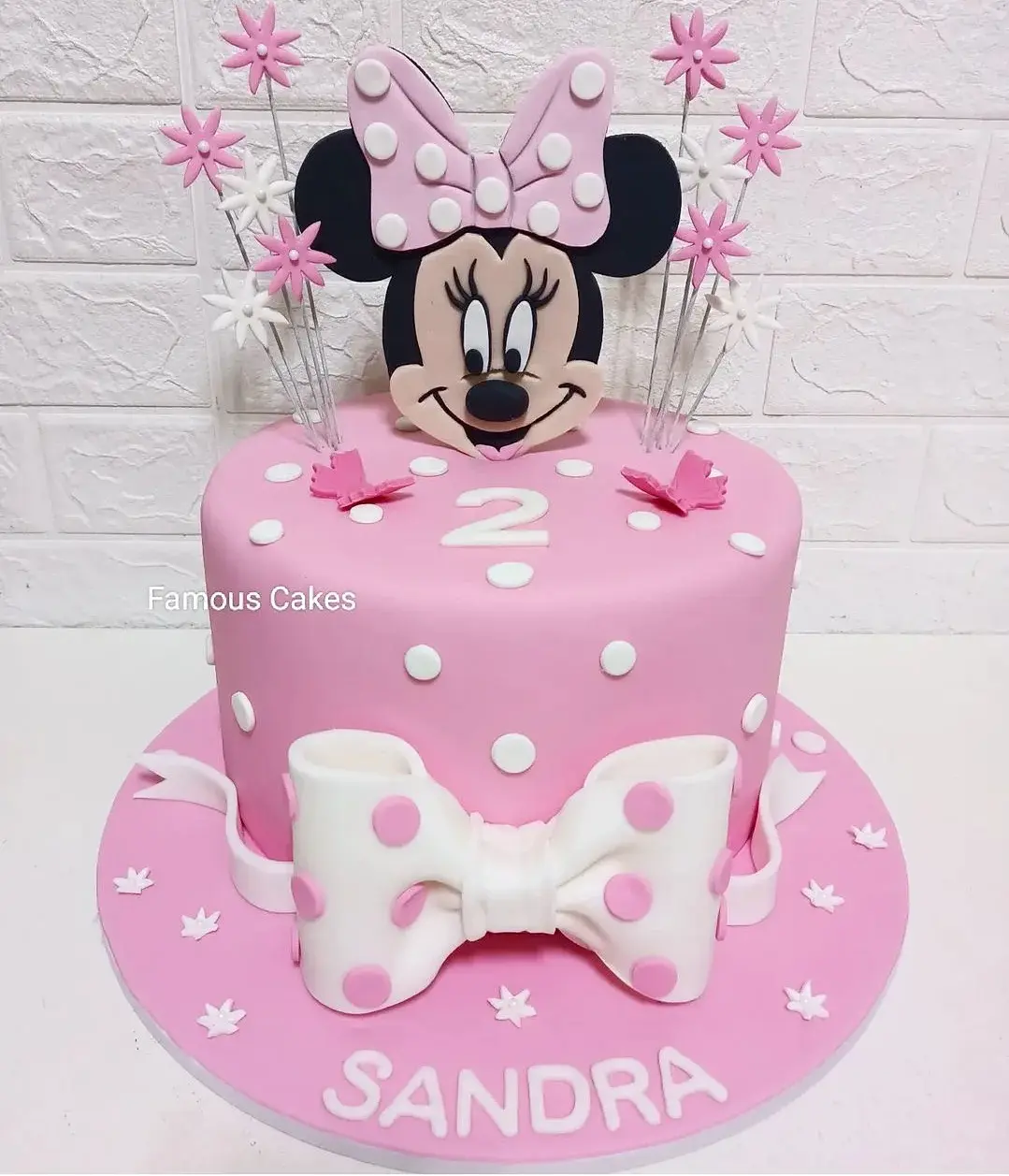Minnie Mouse Cake