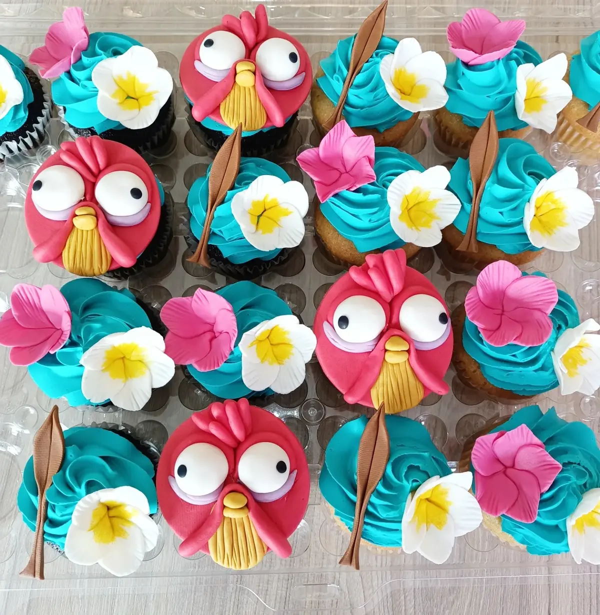 Moana Cupcakes