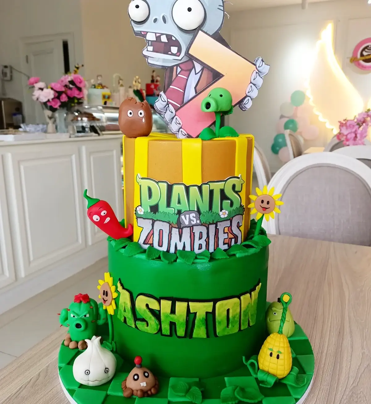 Plants VS Zombies Cake