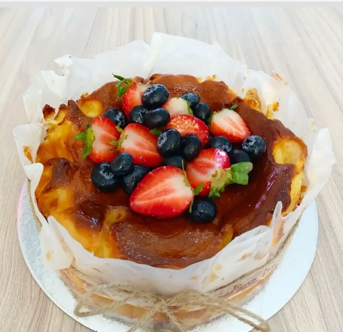 San Sebastian With Fruits Cake