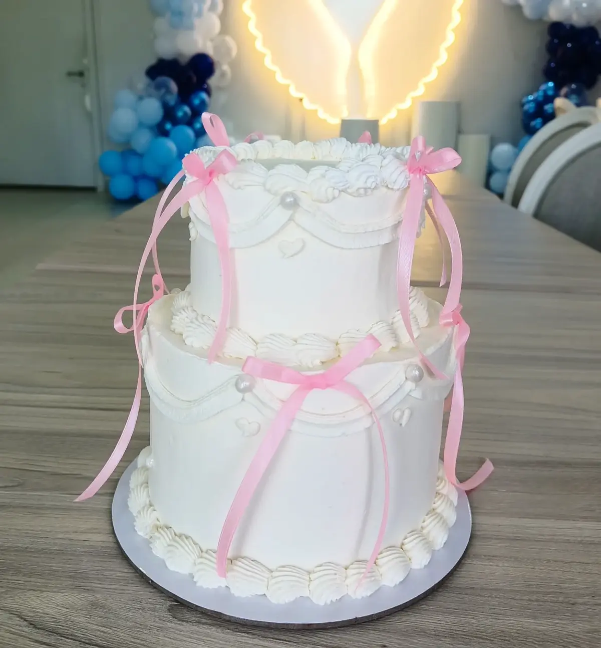 Vintage Cake